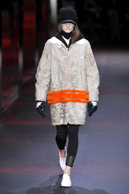 moncler sfilata milano 2016 moncler sfilata milano 2016